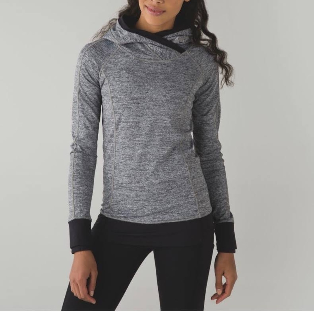 Lululemon Think Fast Hoodie size 4